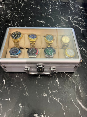 MALETA COM 8 RELÓGIOS