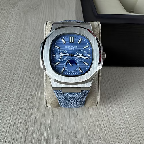 PATEK PHILIPPE NAUTILUS PRATA AZUL 40MM
